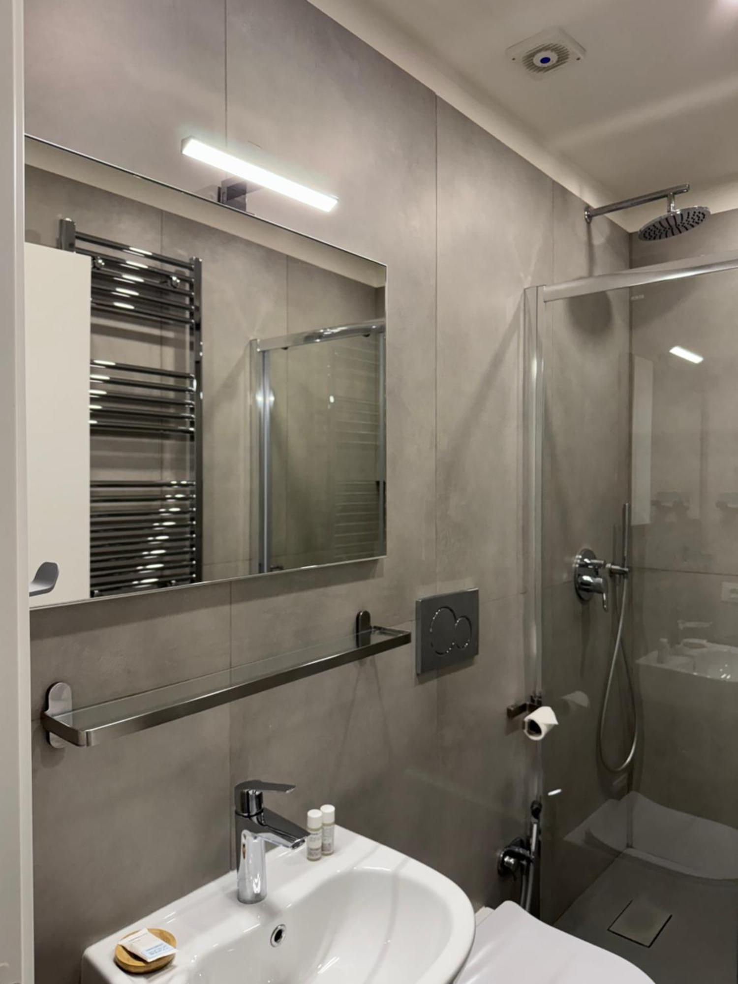 Flat 7 Rome Guesthouse Buitenkant foto